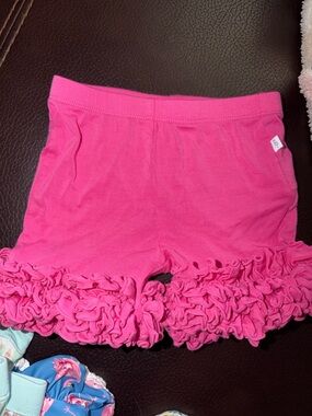 Posh Peanut Posh Hot Pink Cha-Cha Shorts 3-4t